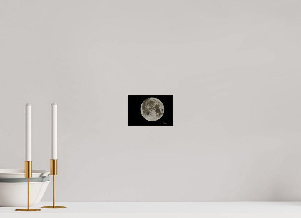 6 x 4″, acrylic-noframe-glossy Moon on Black Background