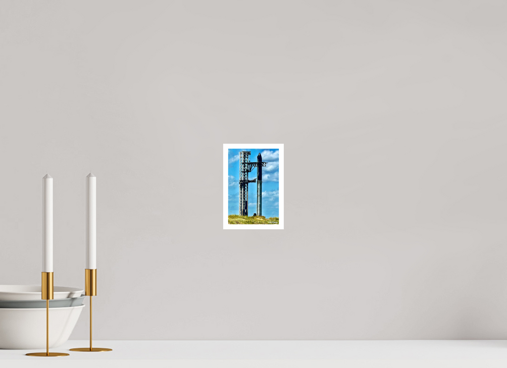 4 x 6″, Print with 0.4in white border SpaceX Starship on Launchpad