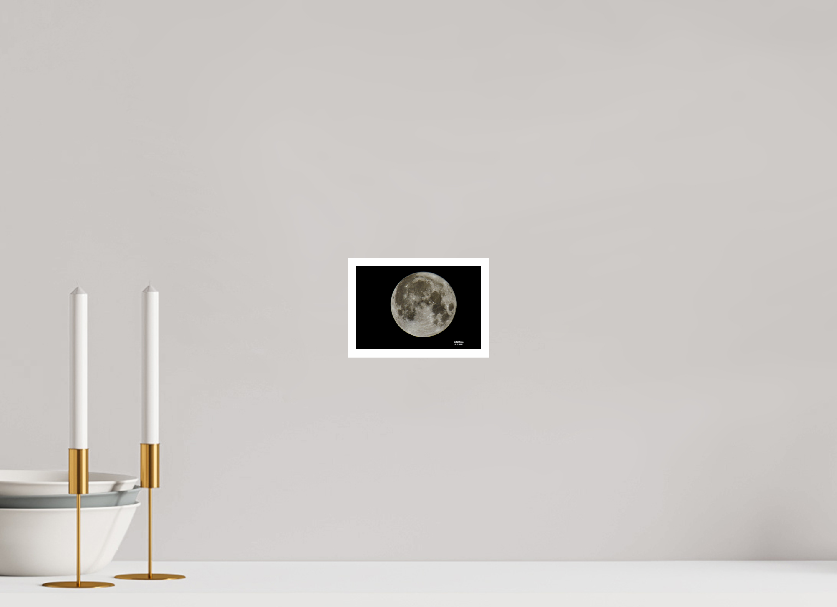 6 x 4″, Print with 0.4in white border Moon on Black Background